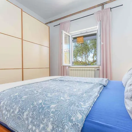 In - Istrien 51818 Apartman Póla