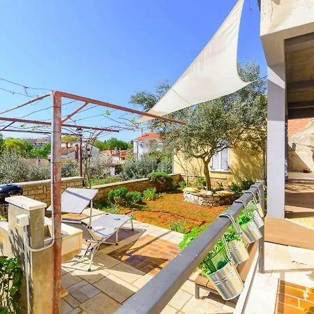 In - Istrien 51818 Apartman Póla